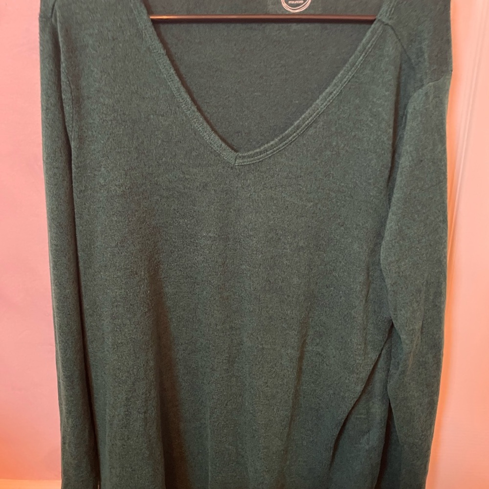 Maurices 24/7 Forest Green Pull Over Sweater size 2